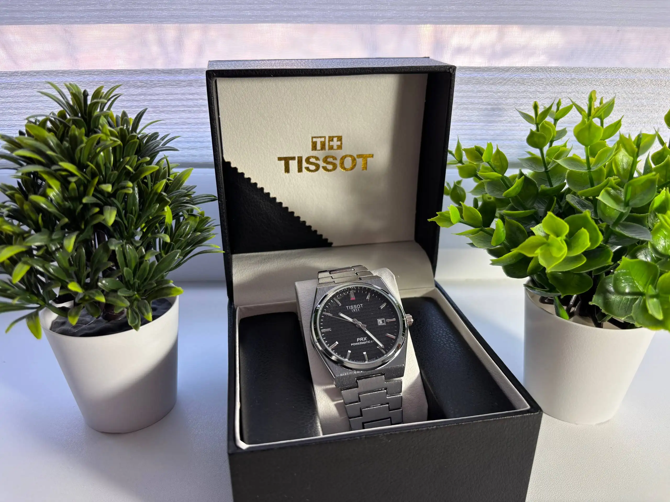 Продажа наручных часов и браслетов - Часы и украшения (Барахолка) в Астрахань