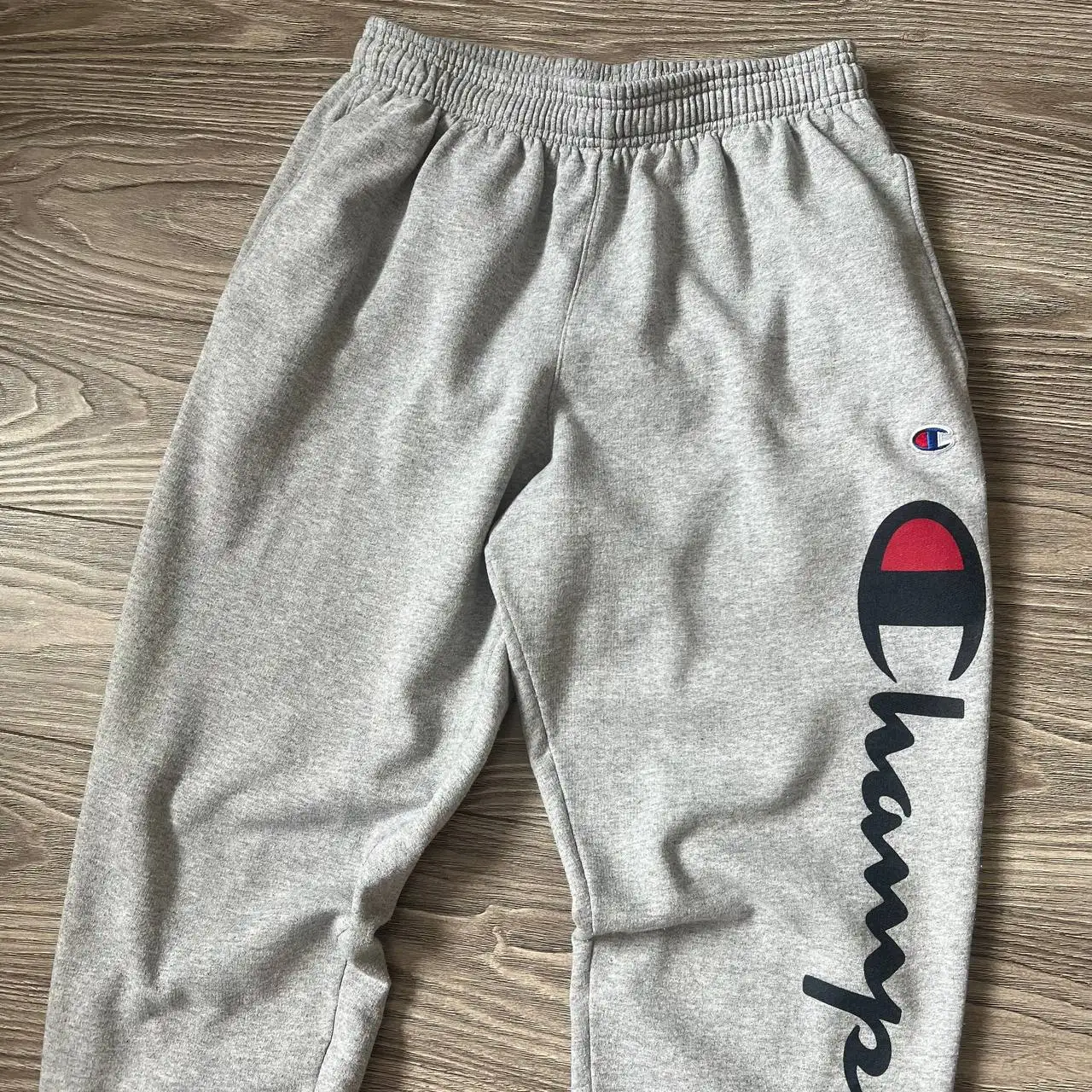 Спортивные штаны Champion размер M - Спортивная одежда (Одежда) в Астрахань