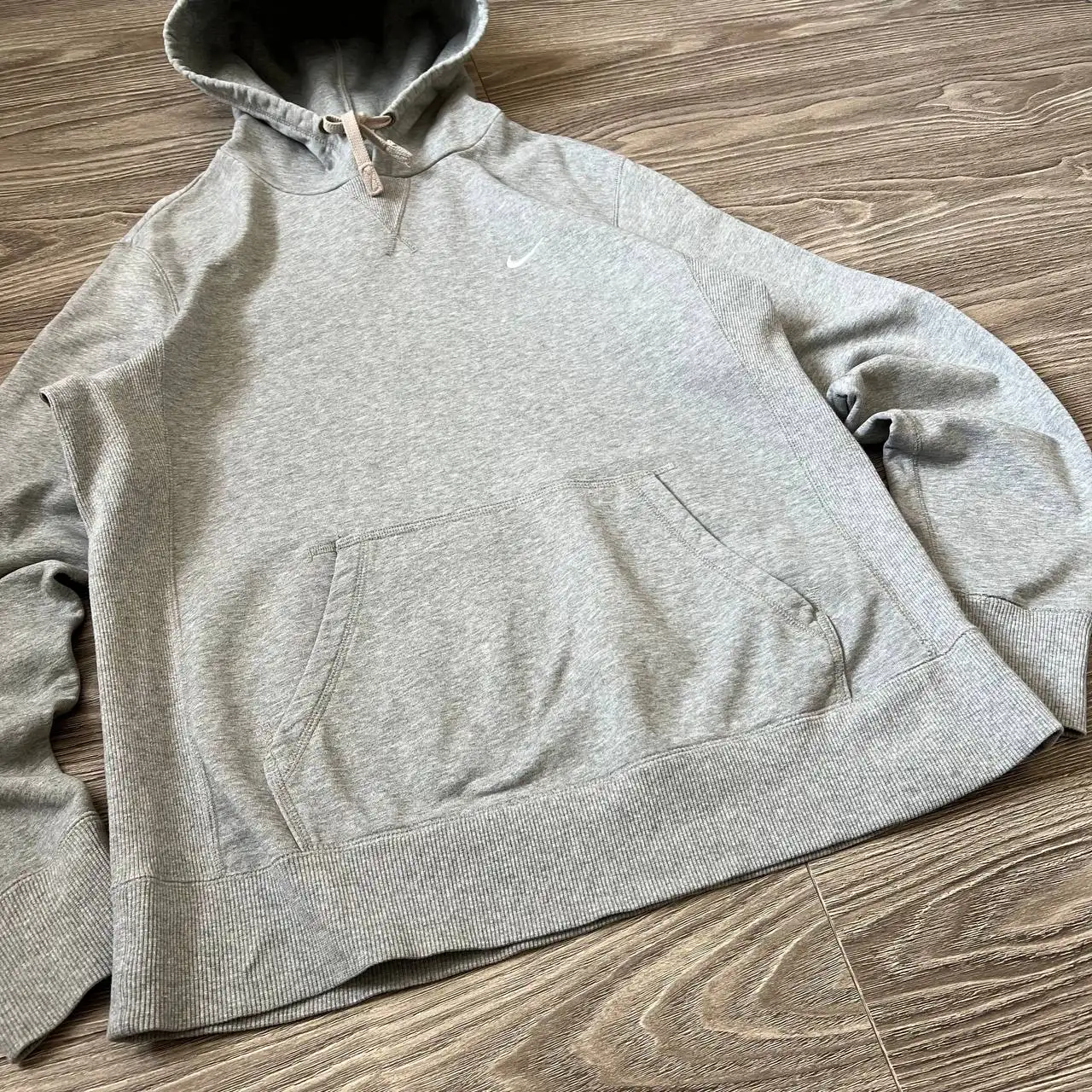 Худи Nike размер XL - Спортивная одежда (Одежда) в Астрахань