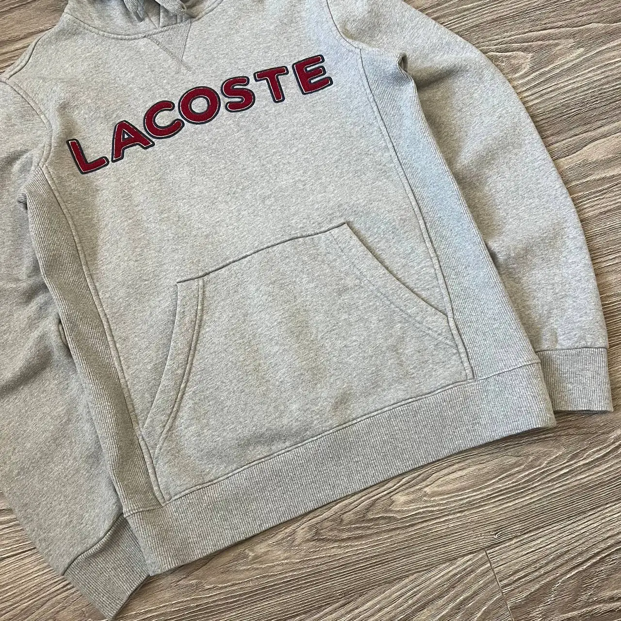 Худи Lacoste размер М - Верхняя одежда (Одежда) в Астрахань