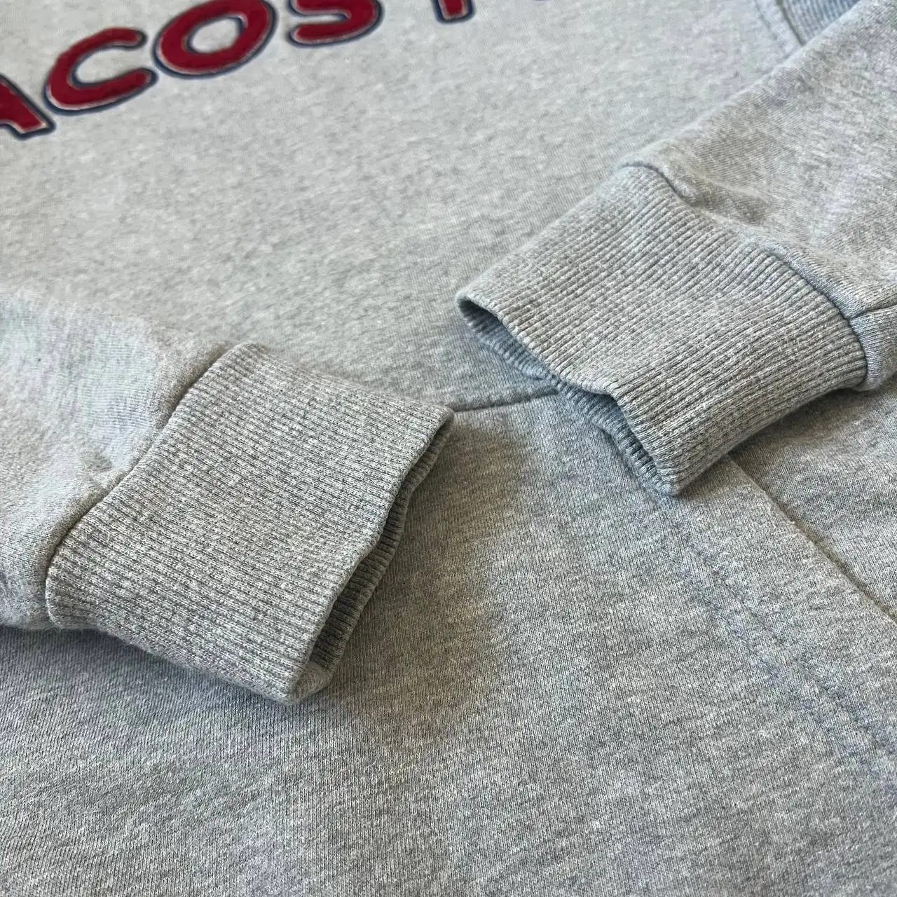 Худи Lacoste размер М - Верхняя одежда (Одежда) в Астрахань