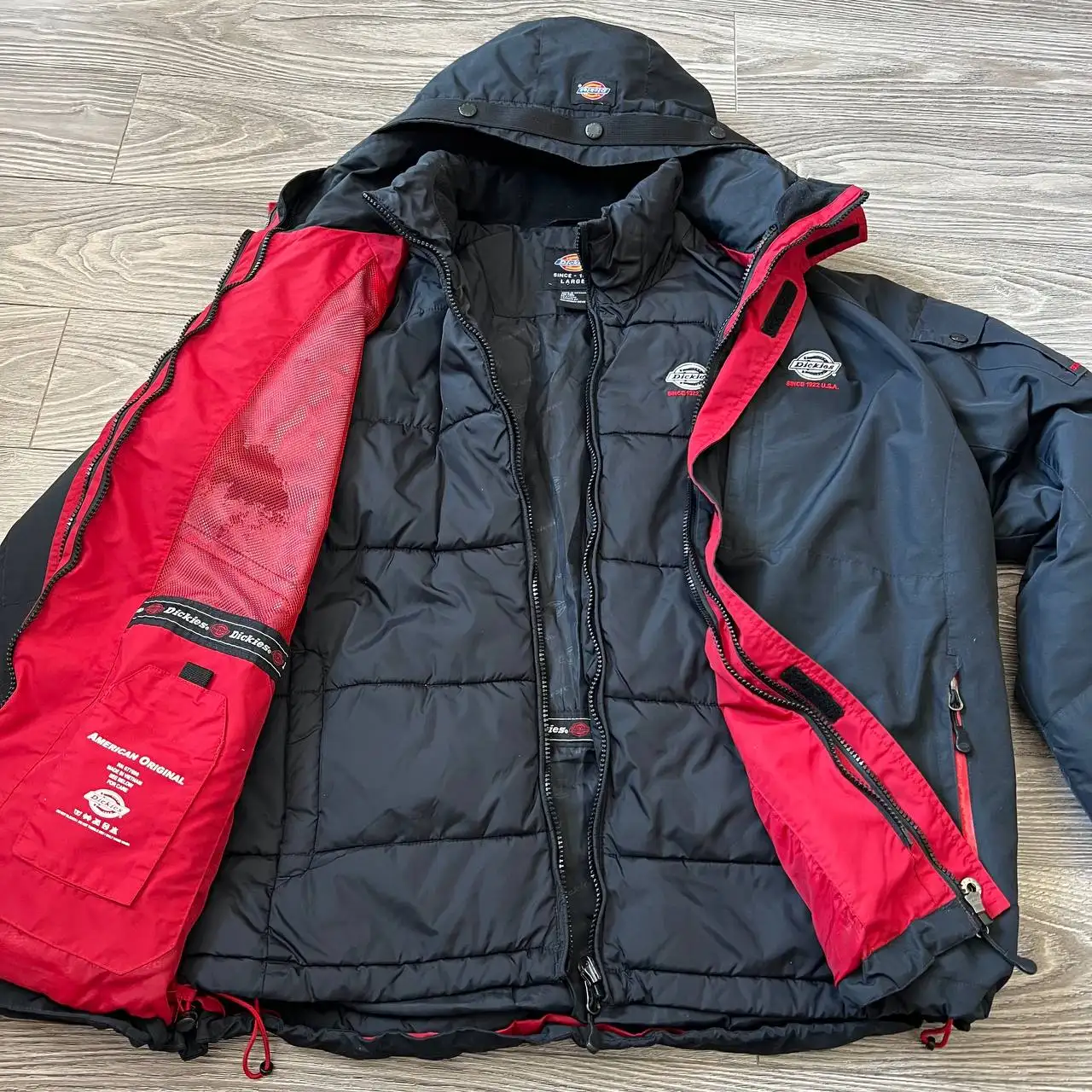 Ветровка Dickies с родным подкладом - Верхняя одежда (Одежда) в Астрахань