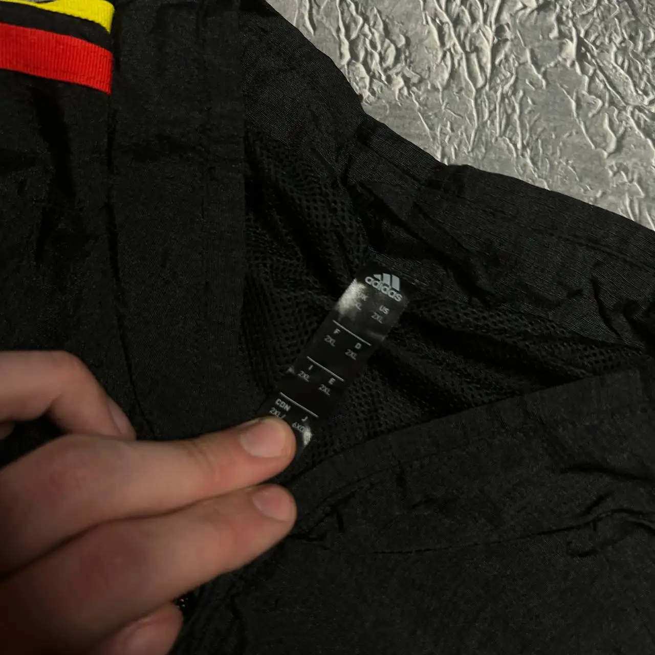 Adidas Rasta x FC Ajax Windbreaker Size 2XL - Ветровки/Куртки (Одежда) в Астрахань