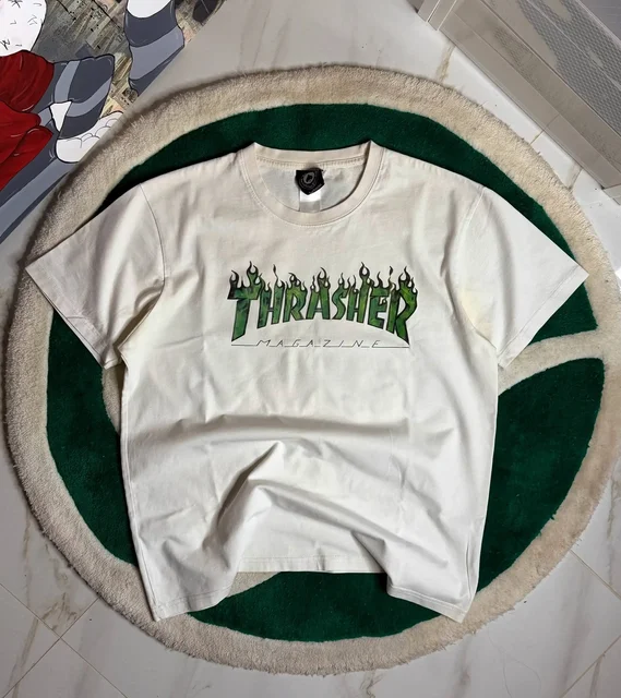 Футболка Thrasher белая размер M (48) - Верхняя одежда, Футболки, Джинсы и брюки в Астрахань