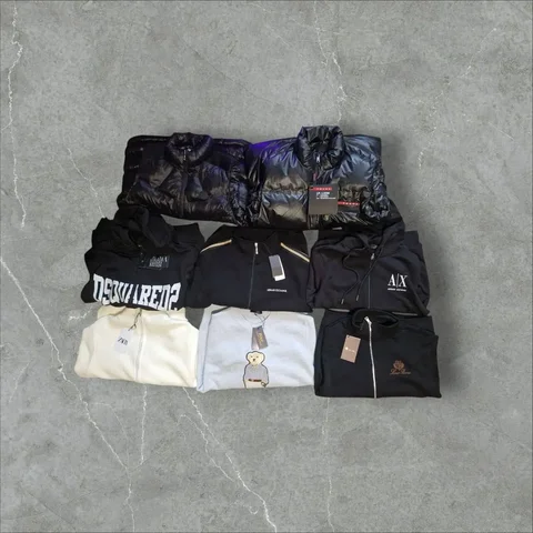 Продажа брендовой одежды: жилетки, зипки, свитер и кардиган - Одежда в Астрахань