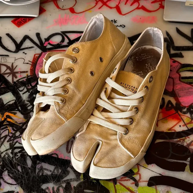 Maison Margiela Tabi б/у - Одежда в Астрахань