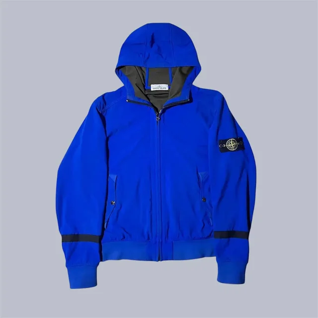 Куртка Stone Island Soft Shell состояние 9/10 - Кроссовки в Астрахань