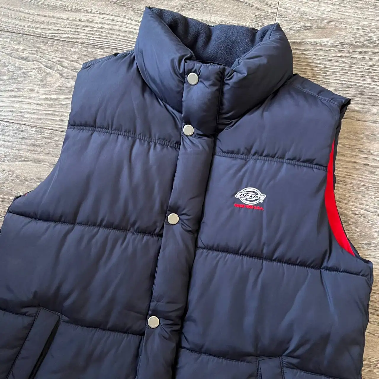 Жилетка Dickies размер M - Верхняя одежда (Одежда) в Астрахань