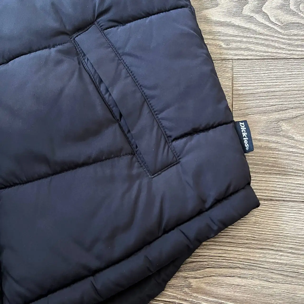 Жилетка Dickies размер M - Верхняя одежда (Одежда) в Астрахань