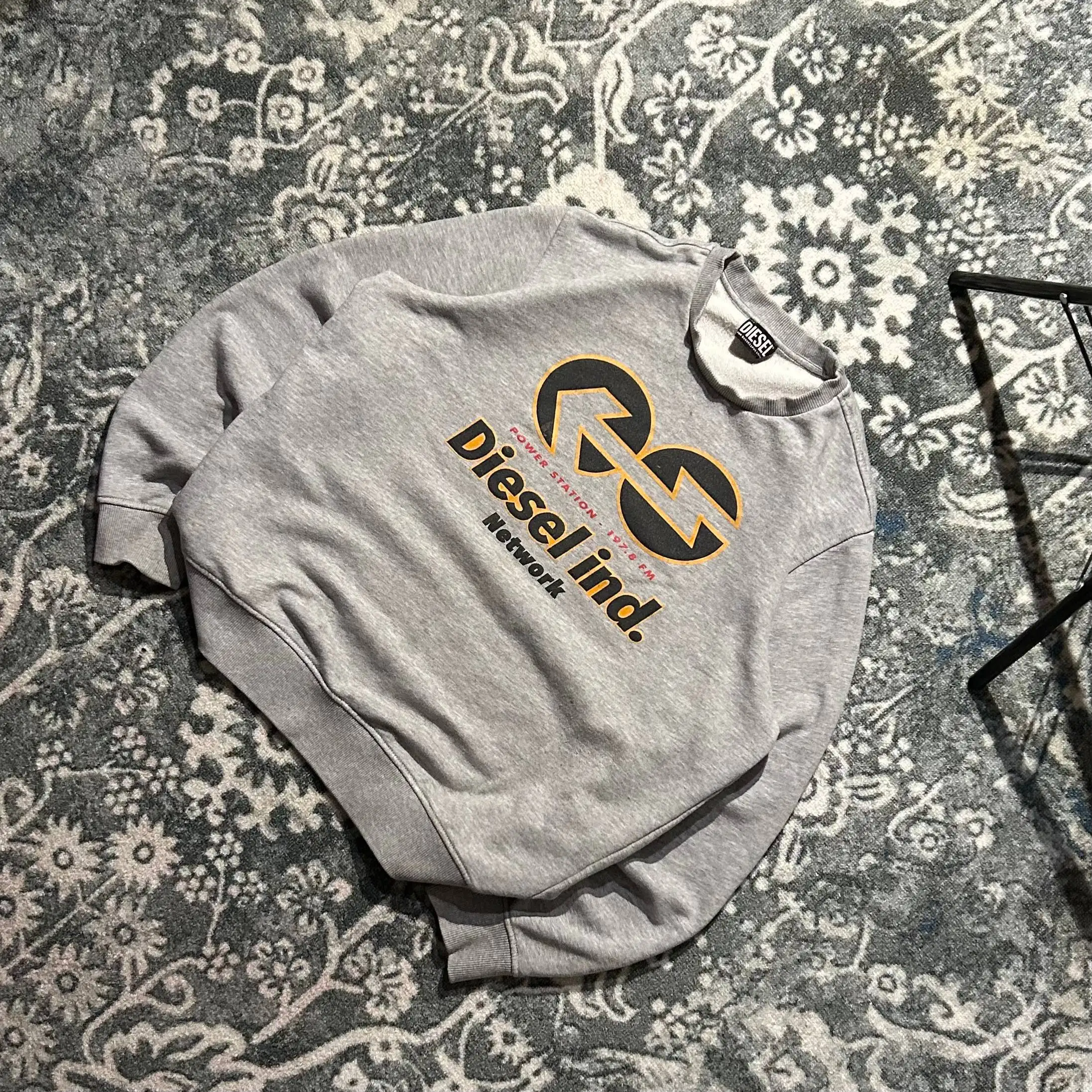 Винтажный свитшот Diesel - Мужская одежда (Одежда) в Астрахань
