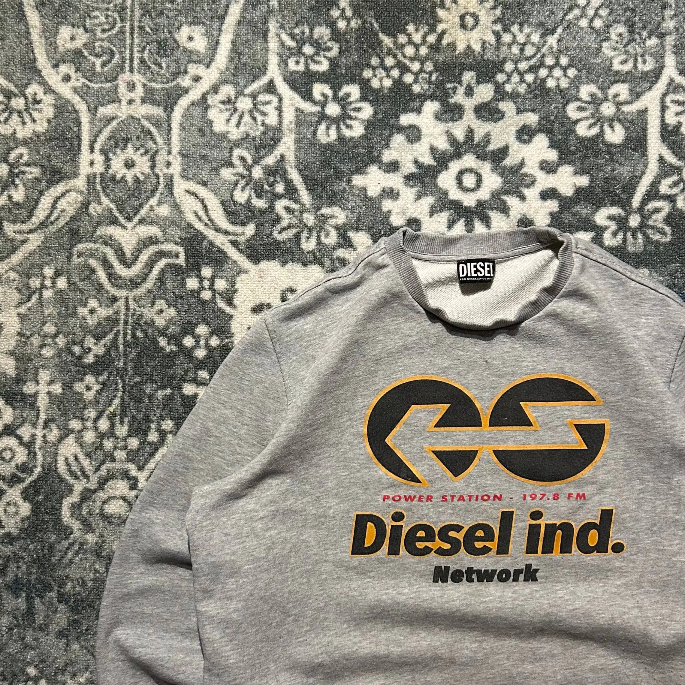 Винтажный свитшот Diesel - Мужская одежда (Одежда) в Астрахань