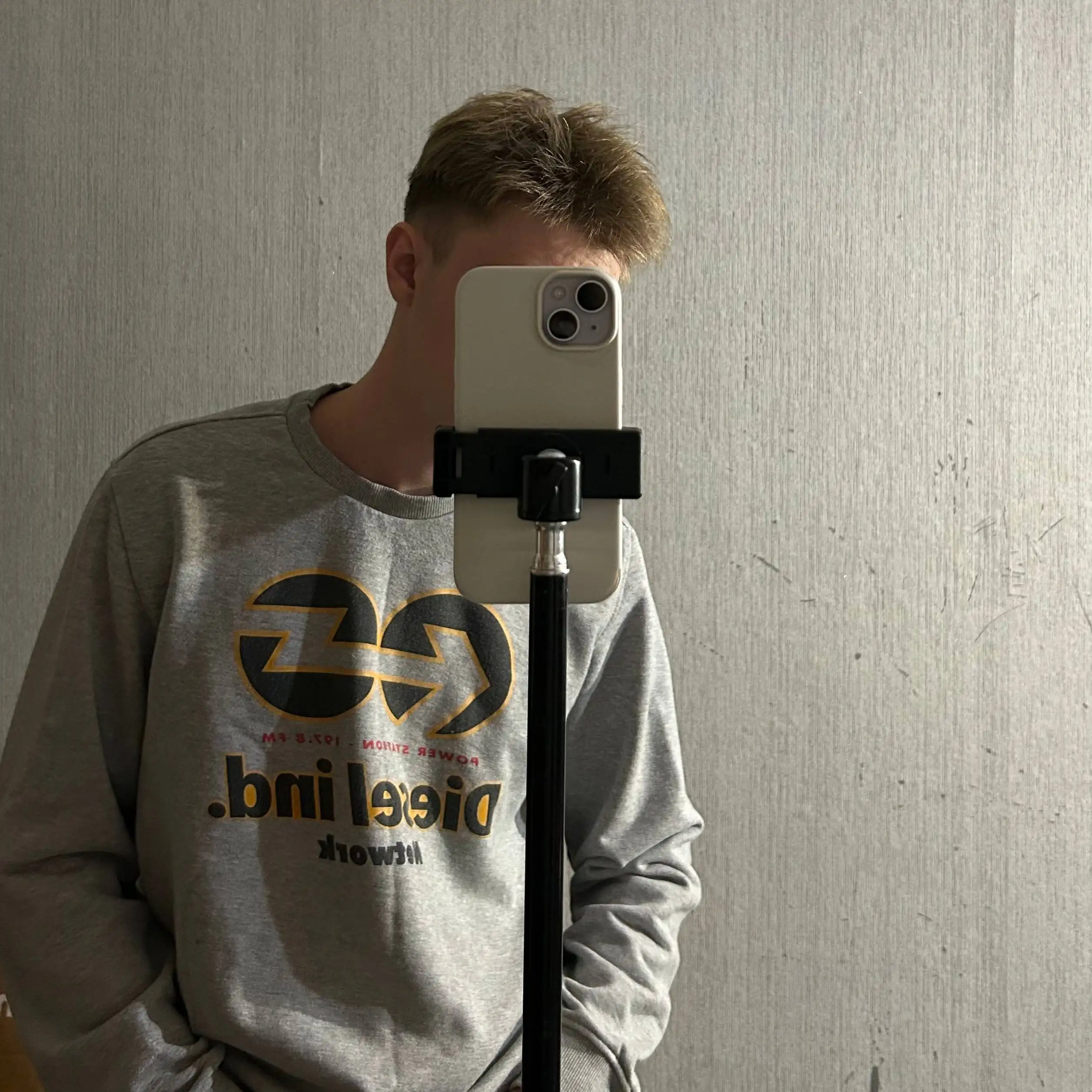 Винтажный свитшот Diesel - Мужская одежда (Одежда) в Астрахань