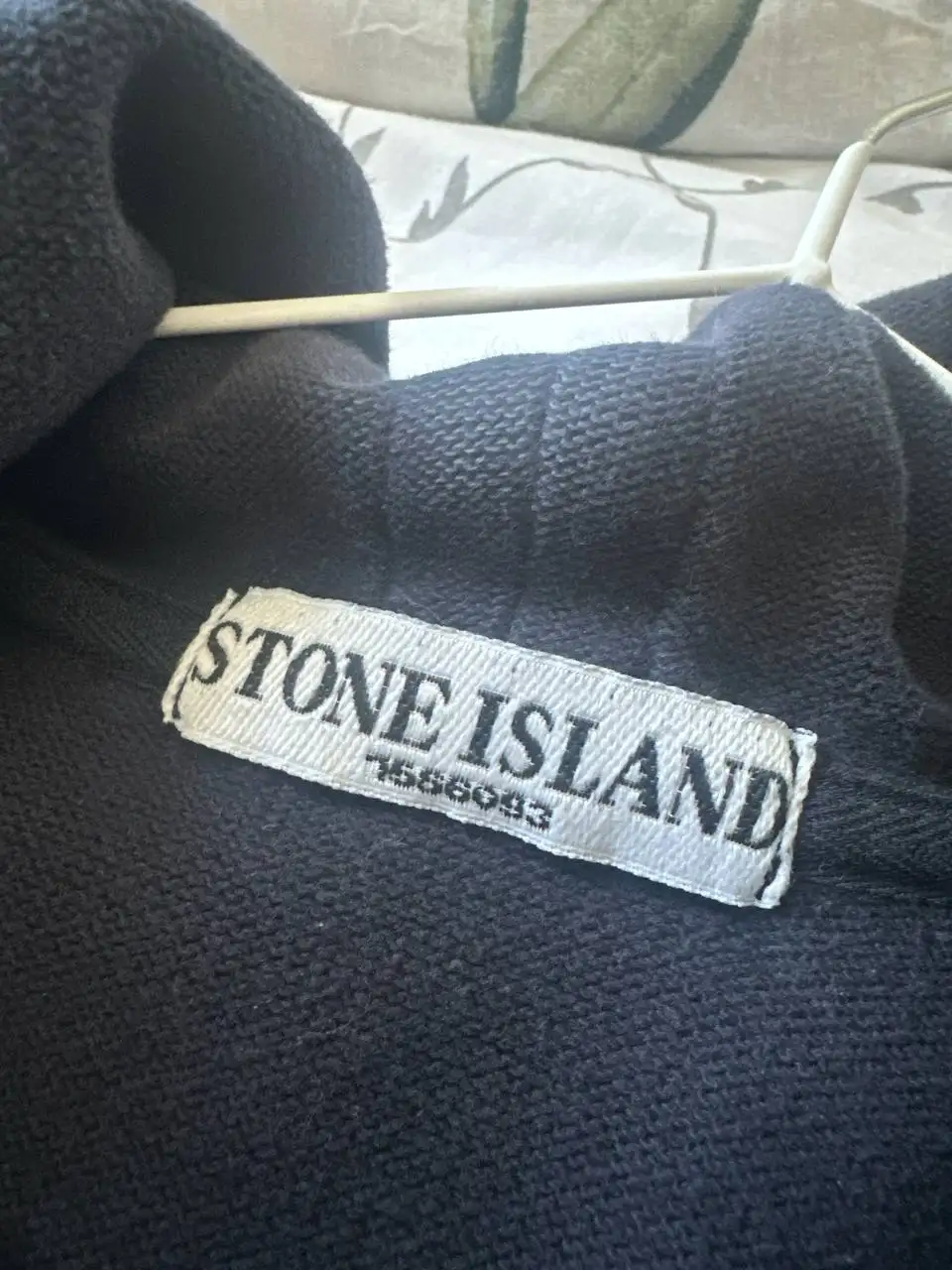 Продам одежду размер L - Одежда в Астрахань