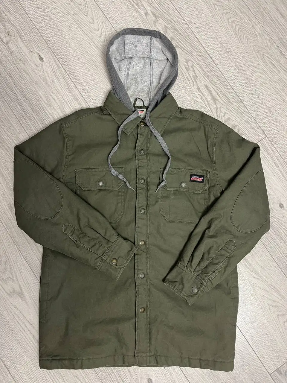 Продажа брендовой одежды: Ralph Lauren, Bershka, STUSSY, Champion и другие - Одежда в Астрахань