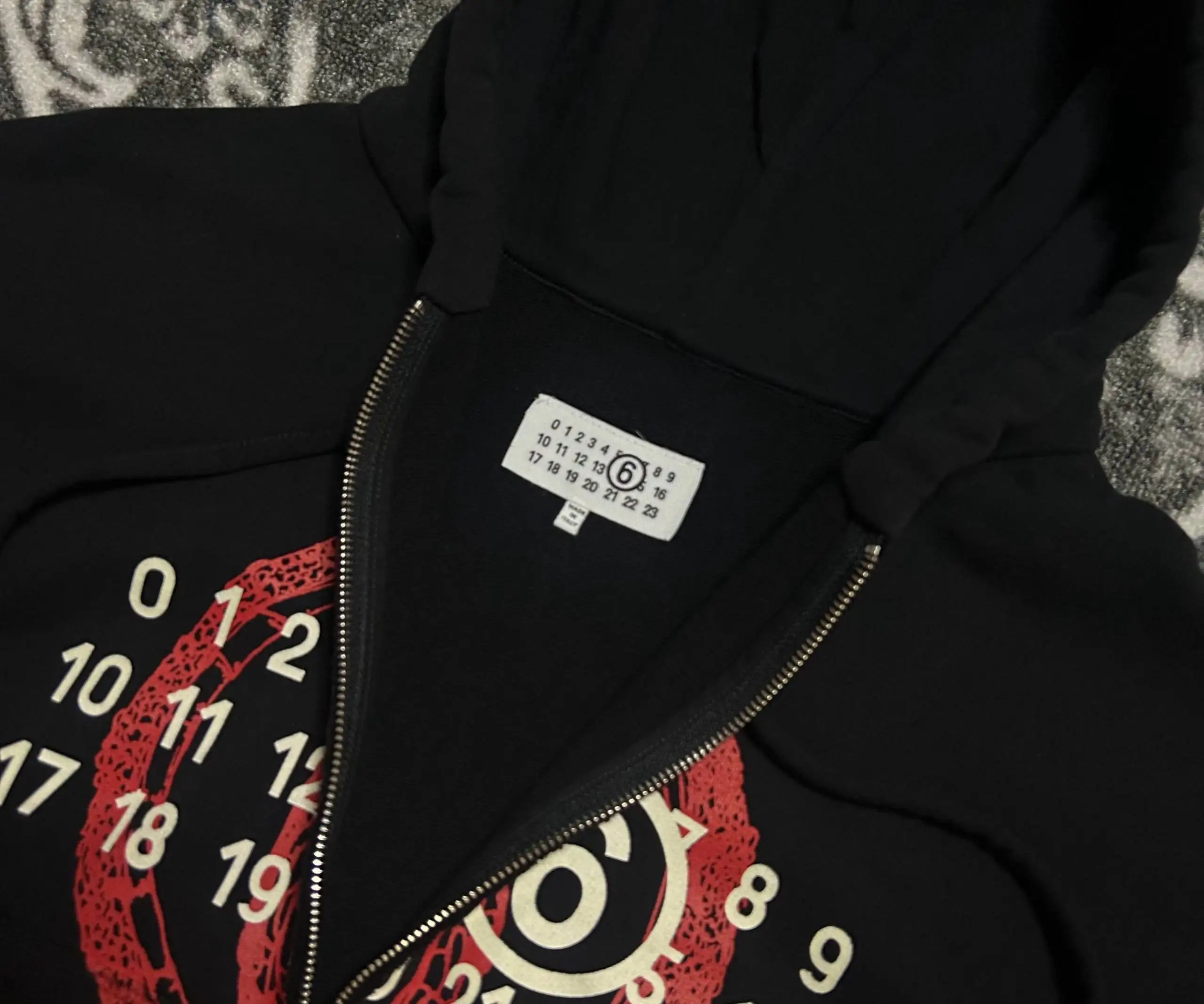 Женская толстовка Maison Margiela Year Of The Snake Full-Zip Hoodie - Толстовки (Одежда) в Астрахань