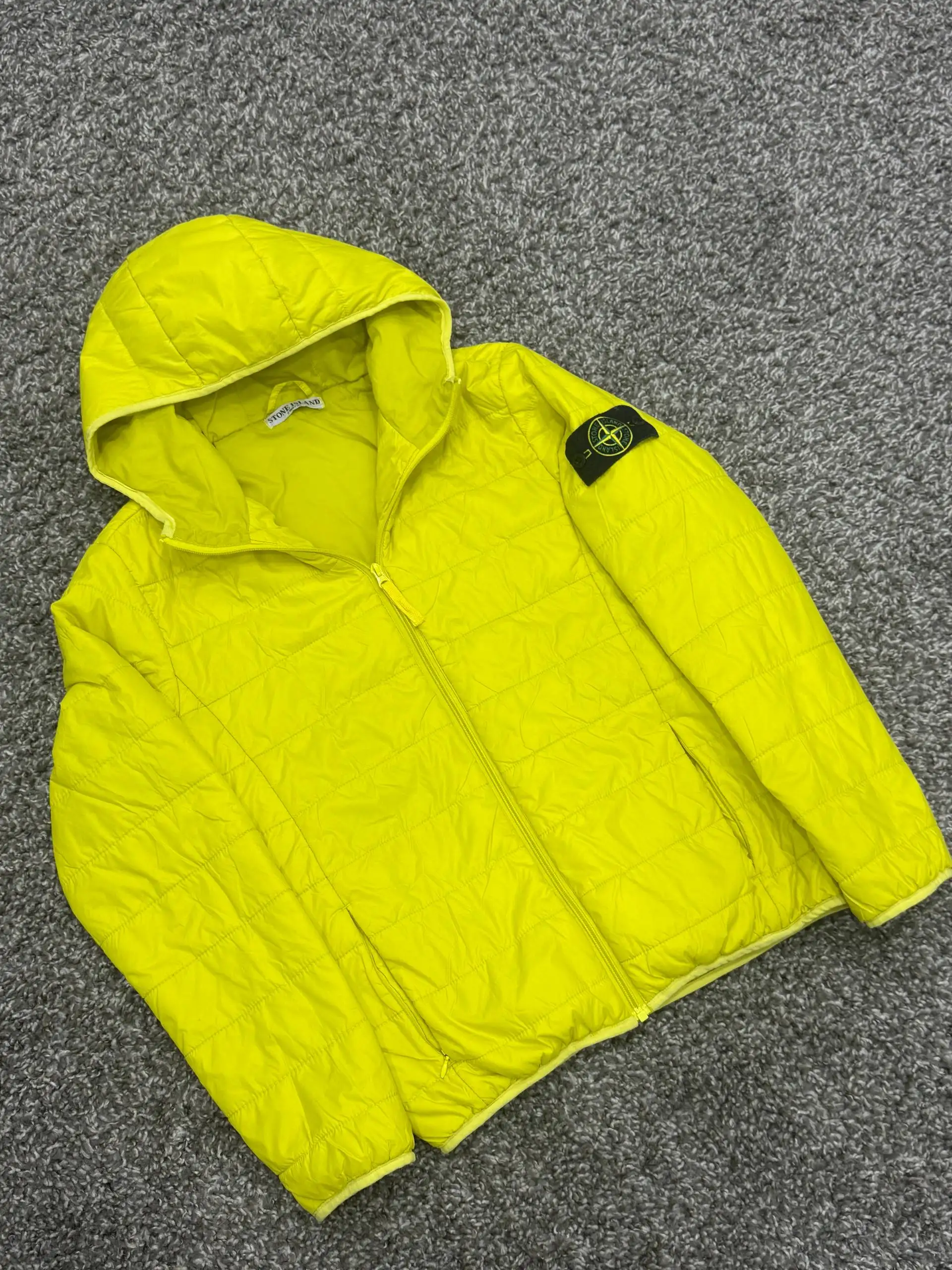 Ветровка Stone Island micro reps оригинал - Верхняя одежда (Одежда) в Астрахань