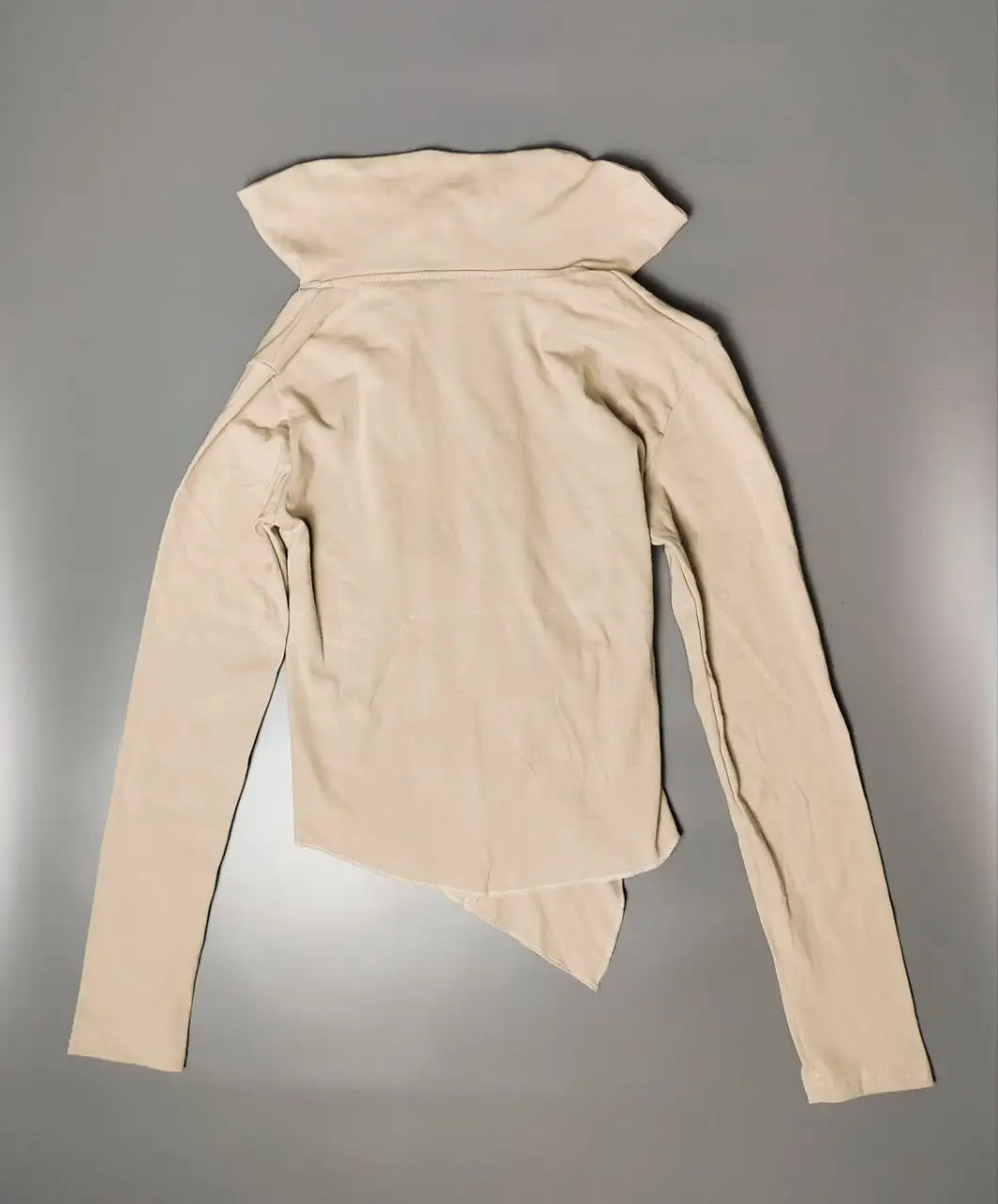 Женская зипка корейская архивная - Верхняя одежда (Одежда) в Астрахань