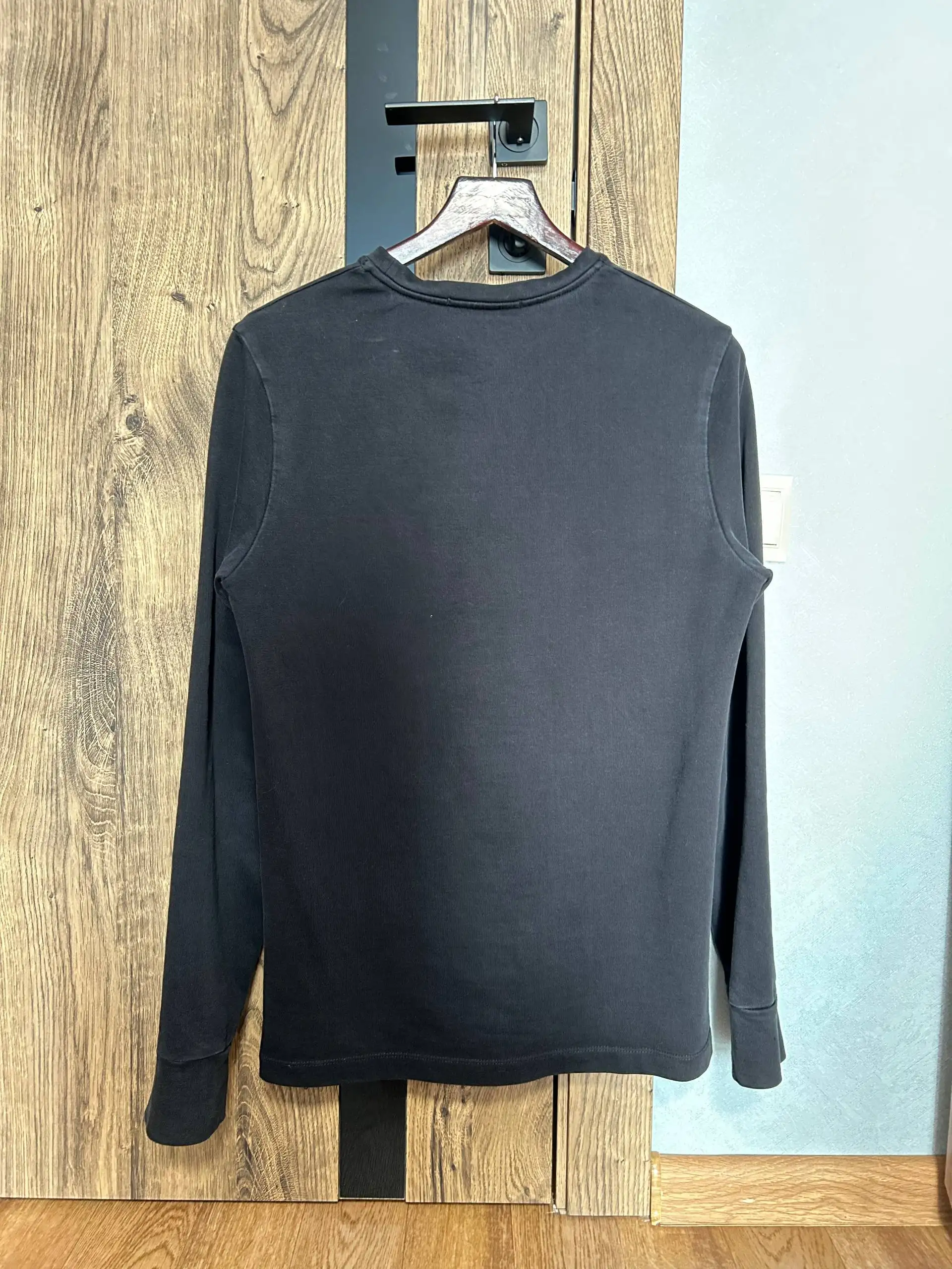 Pierre Balmain longsleeve размер 46 S - Мужская одежда (Одежда) в Астрахань