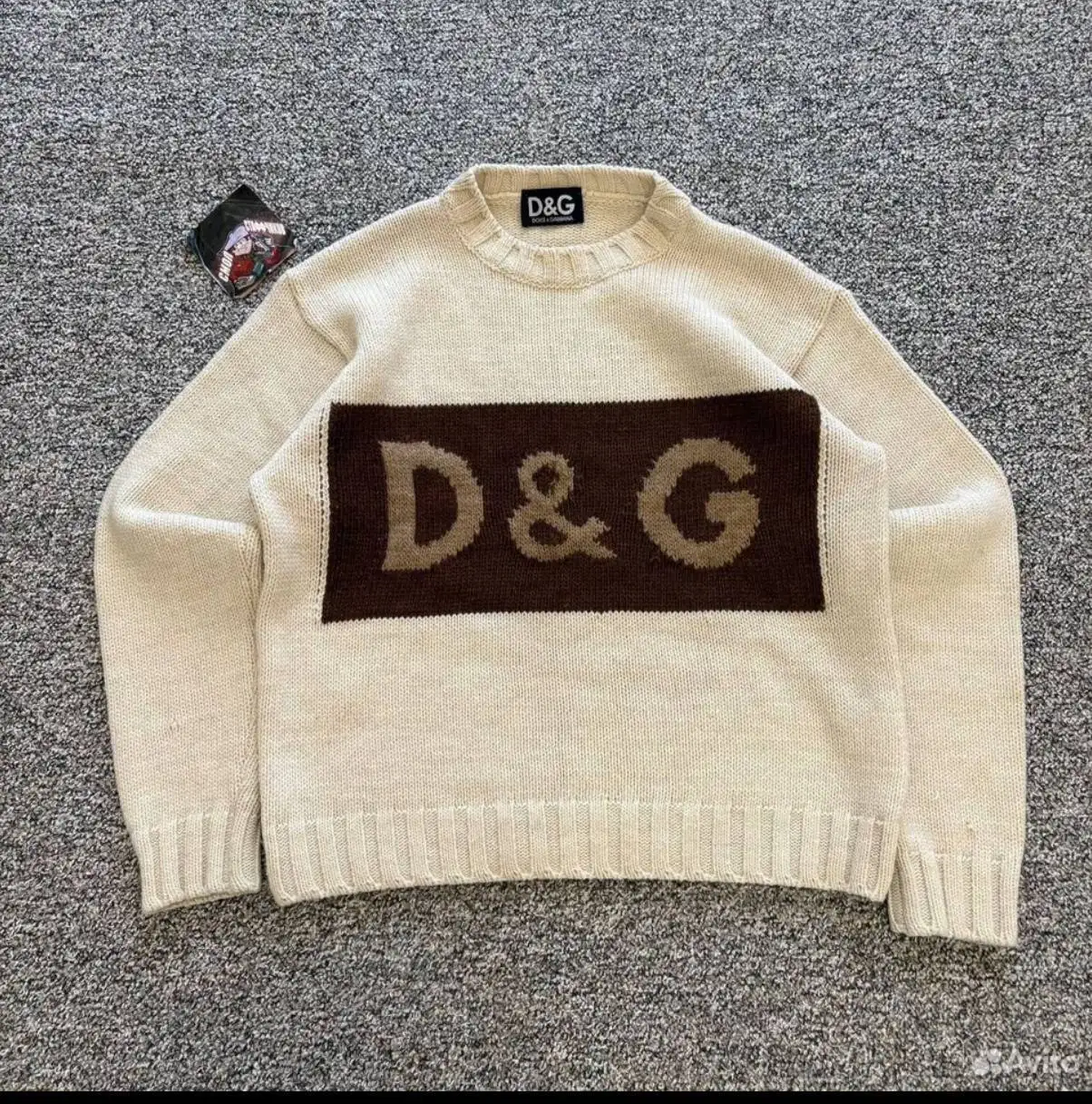 Продается стол 9к - Барахолка в Астрахань