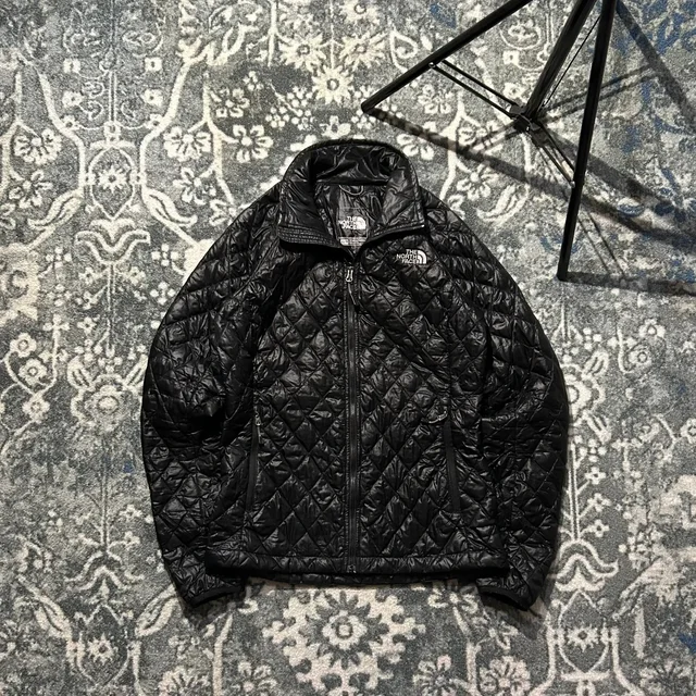 Микропуховик The North Face Thermoball с Primaloft - Укладка волос в Астрахань