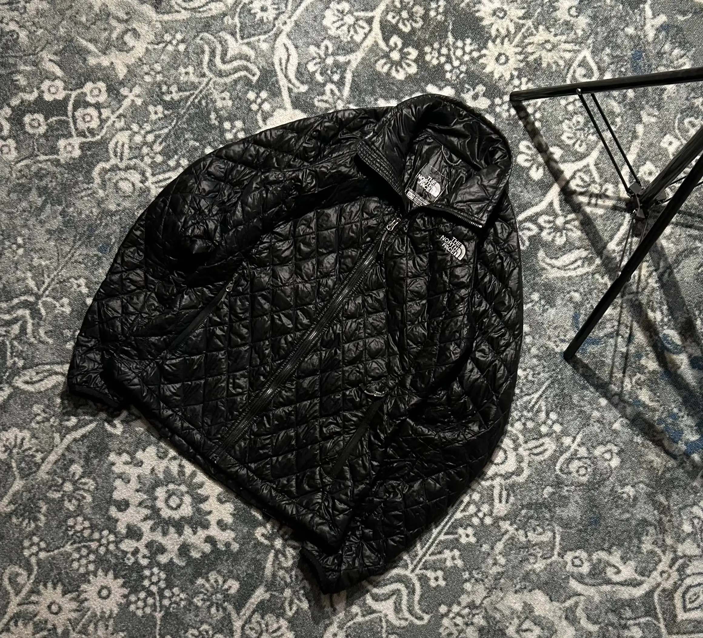 Микропуховик The North Face Thermoball с Primaloft - Верхняя одежда (Одежда) в Астрахань