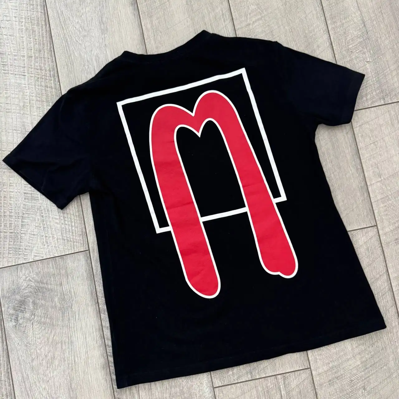 Футболка Evisu - Футболки (Одежда) в Астрахань