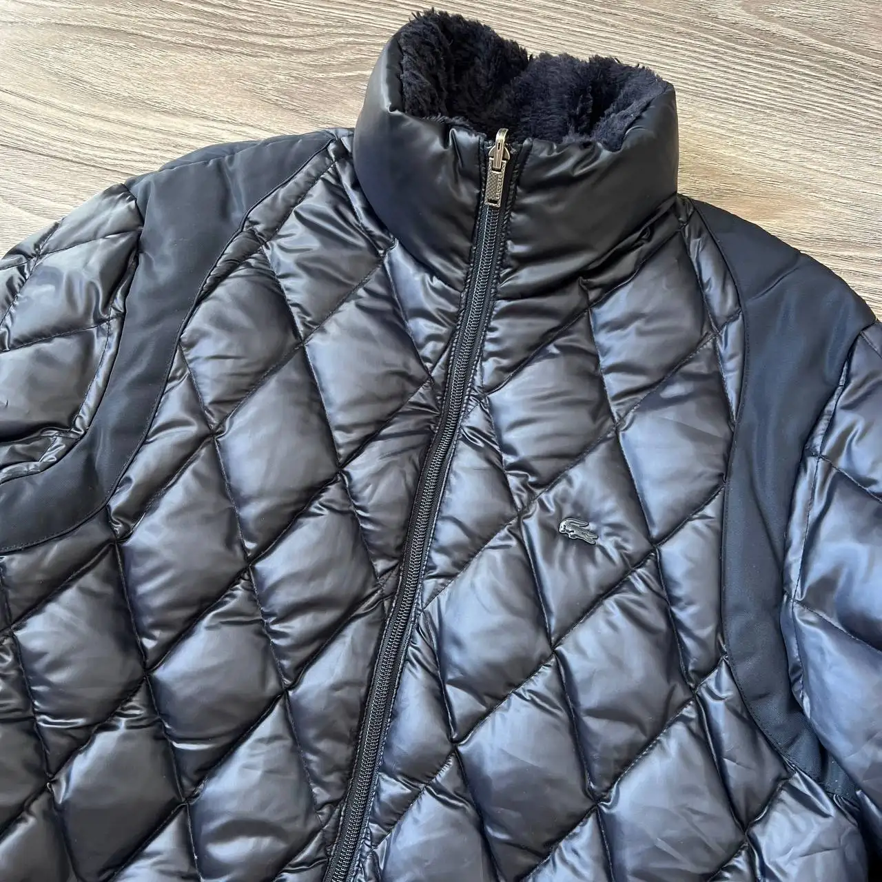 Пуховик Lacoste - Верхняя одежда (Одежда) в Астрахань