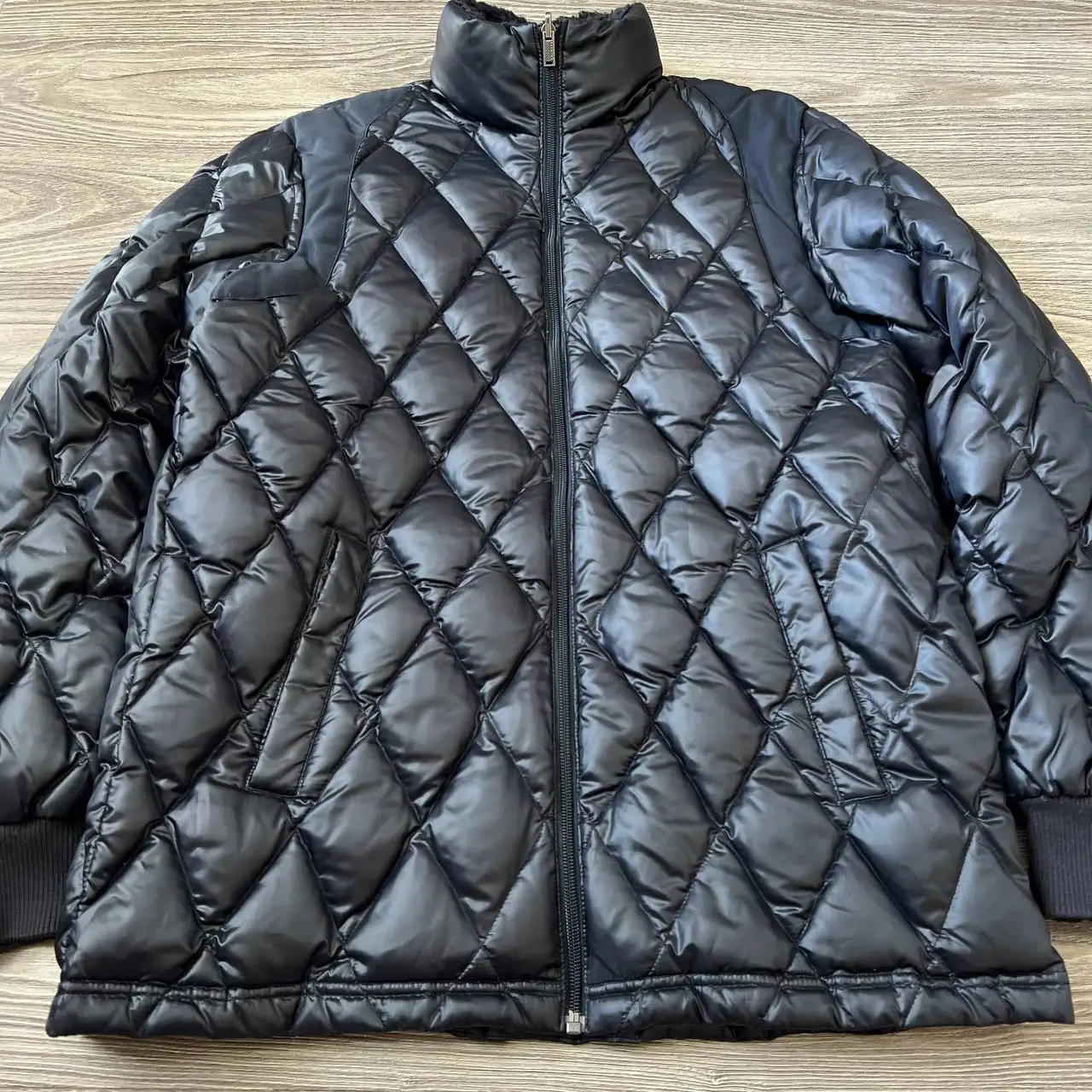 Пуховик Lacoste - Верхняя одежда (Одежда) в Астрахань