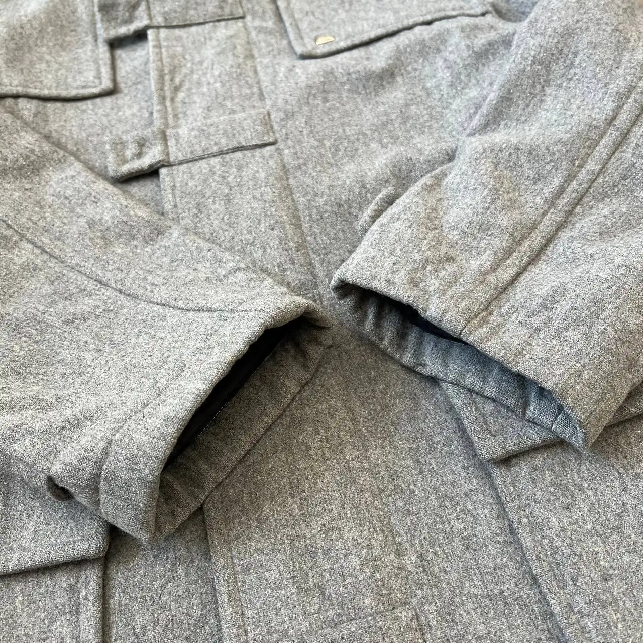 Шерстяное пальто Lacoste - Верхняя одежда (Одежда) в Астрахань