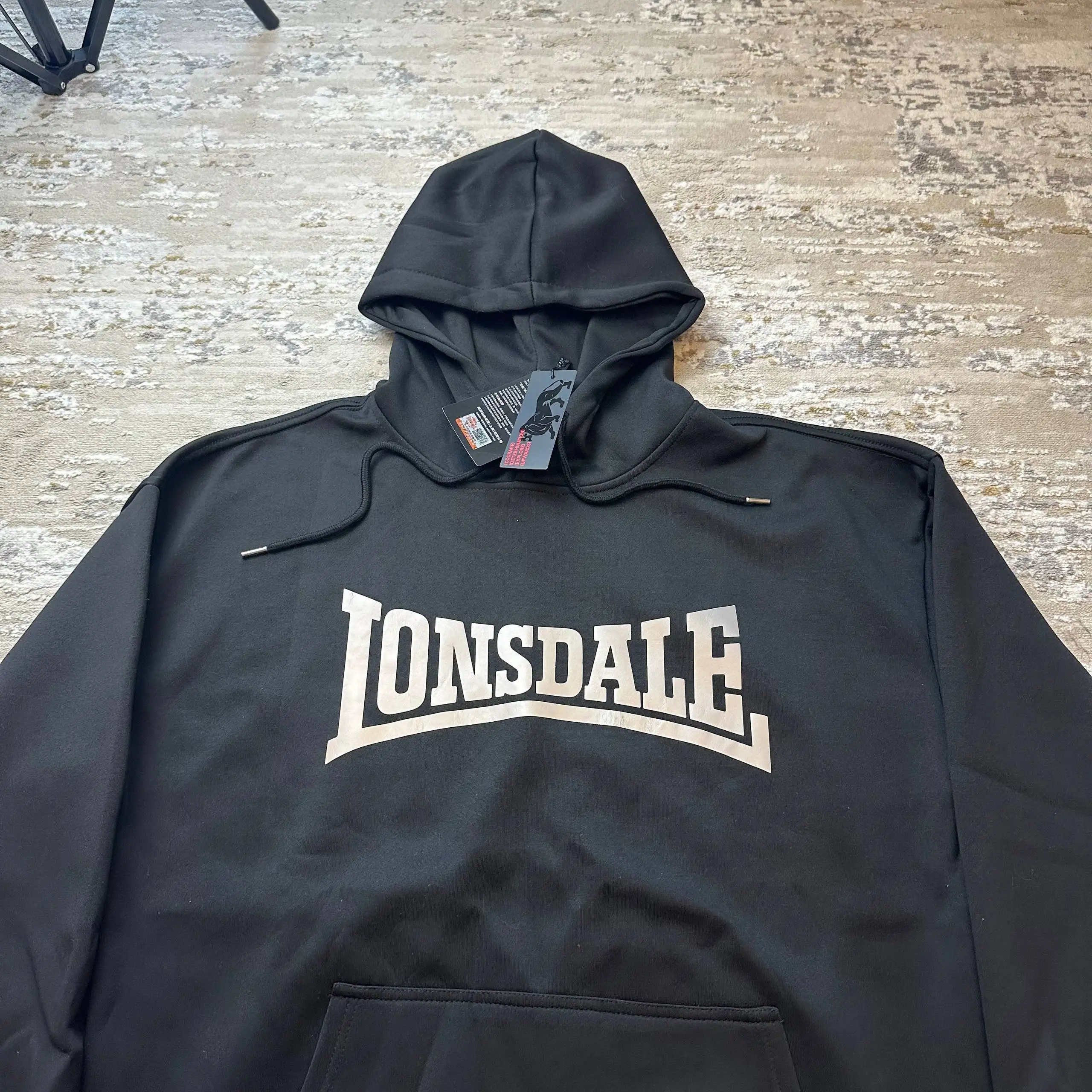 Худи Lonsdale новое с биркой - Верхняя одежда (Одежда) в Астрахань
