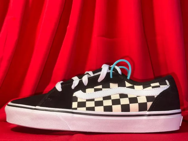 Продам новые кеды Vans Filmore Decon - Обувь мужская/женская в Астрахань