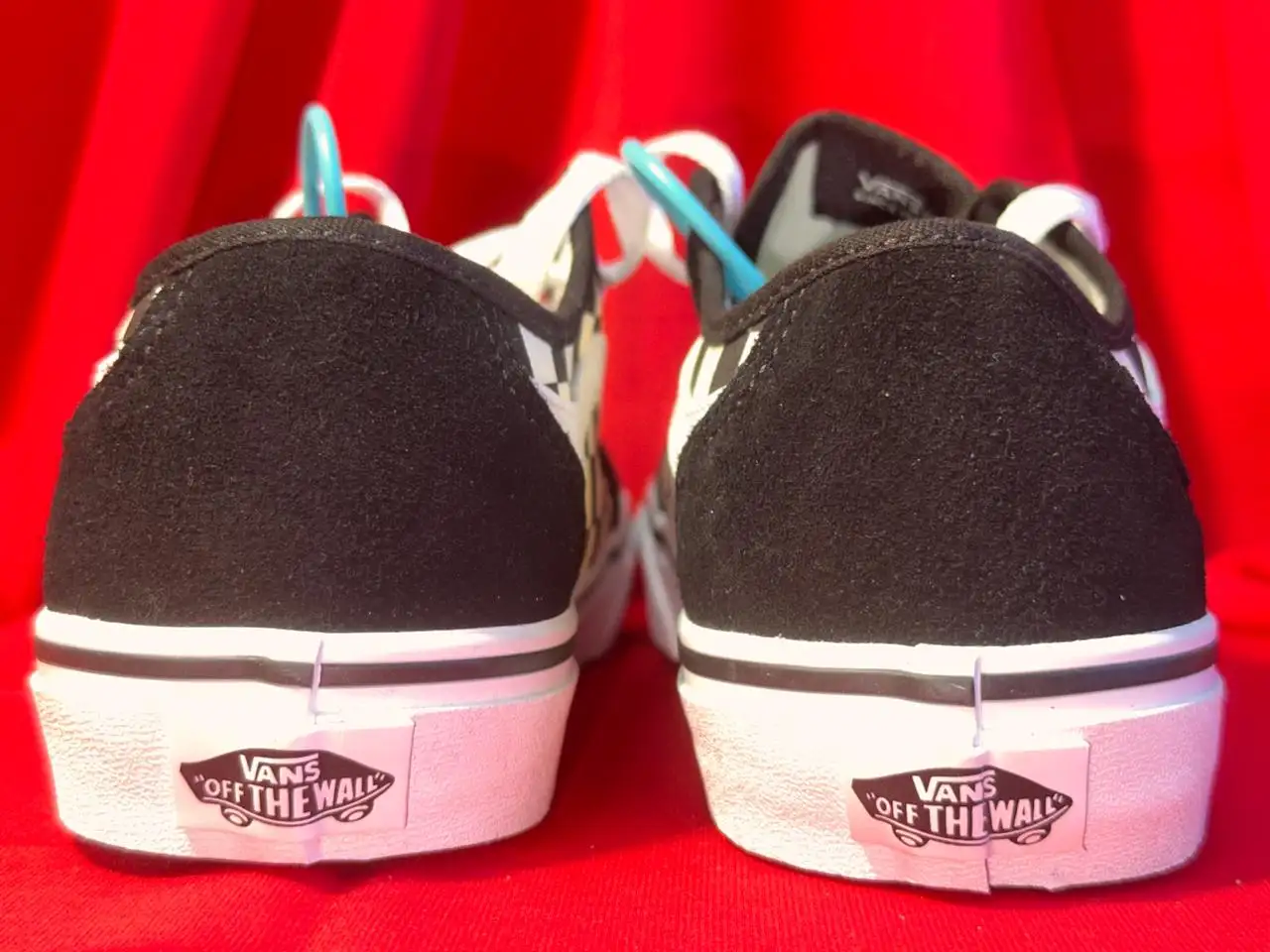 Продам новые кеды Vans Filmore Decon - Обувь (Одежда) в Астрахань
