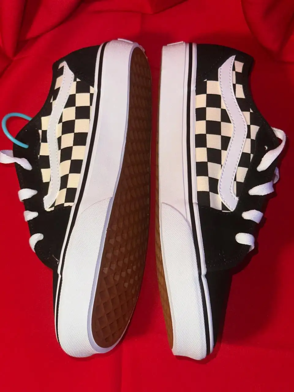 Продам новые кеды Vans Filmore Decon - Обувь (Одежда) в Астрахань