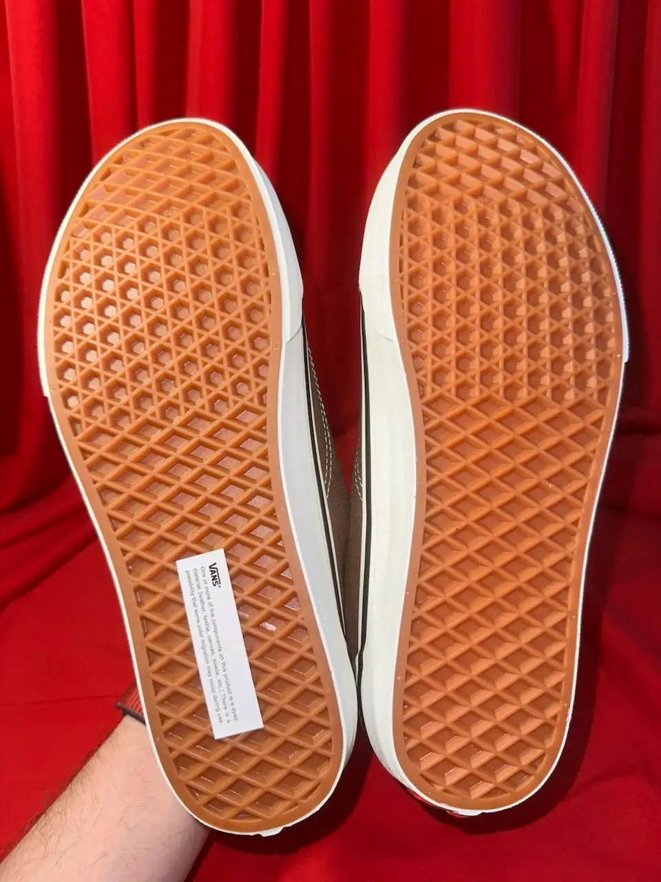 Кеды Vans Old Skool коричневые/серые/белые 42.5 EUR - Обувь (Одежда) в Астрахань