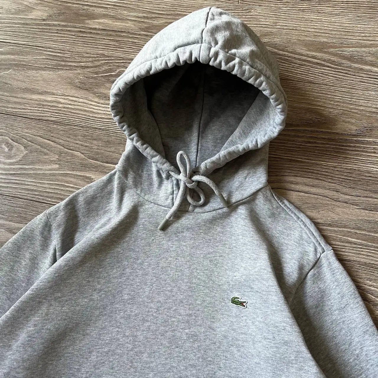 Худи Lacoste размер М - Верхняя одежда (Одежда) в Астрахань