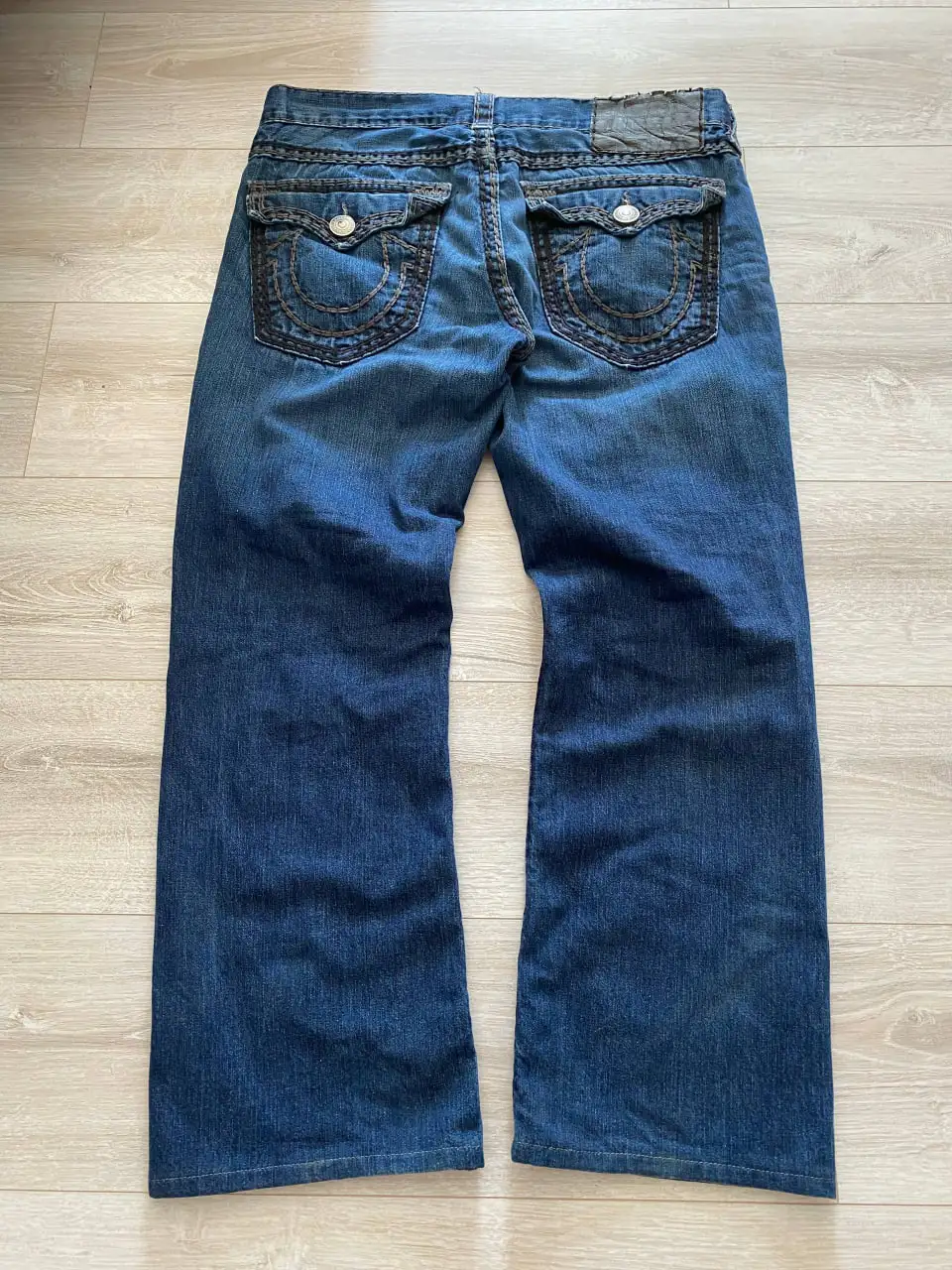 Джинсы True Religion - Джинсы (Одежда) в Астрахань