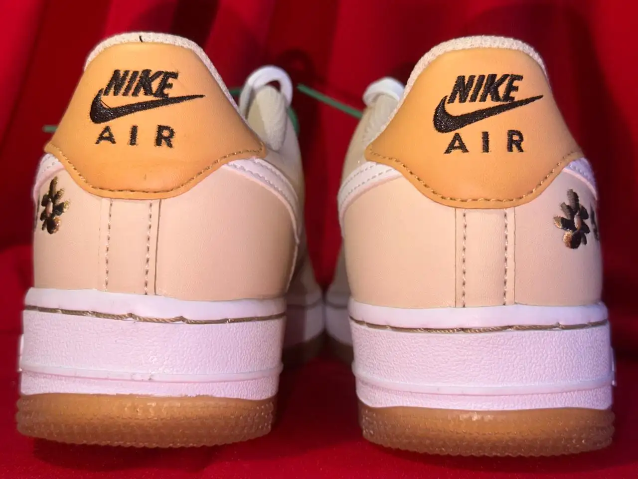 Кроссовки Nike Air Force 1 Low GS - Обувь (Одежда) в Астрахань