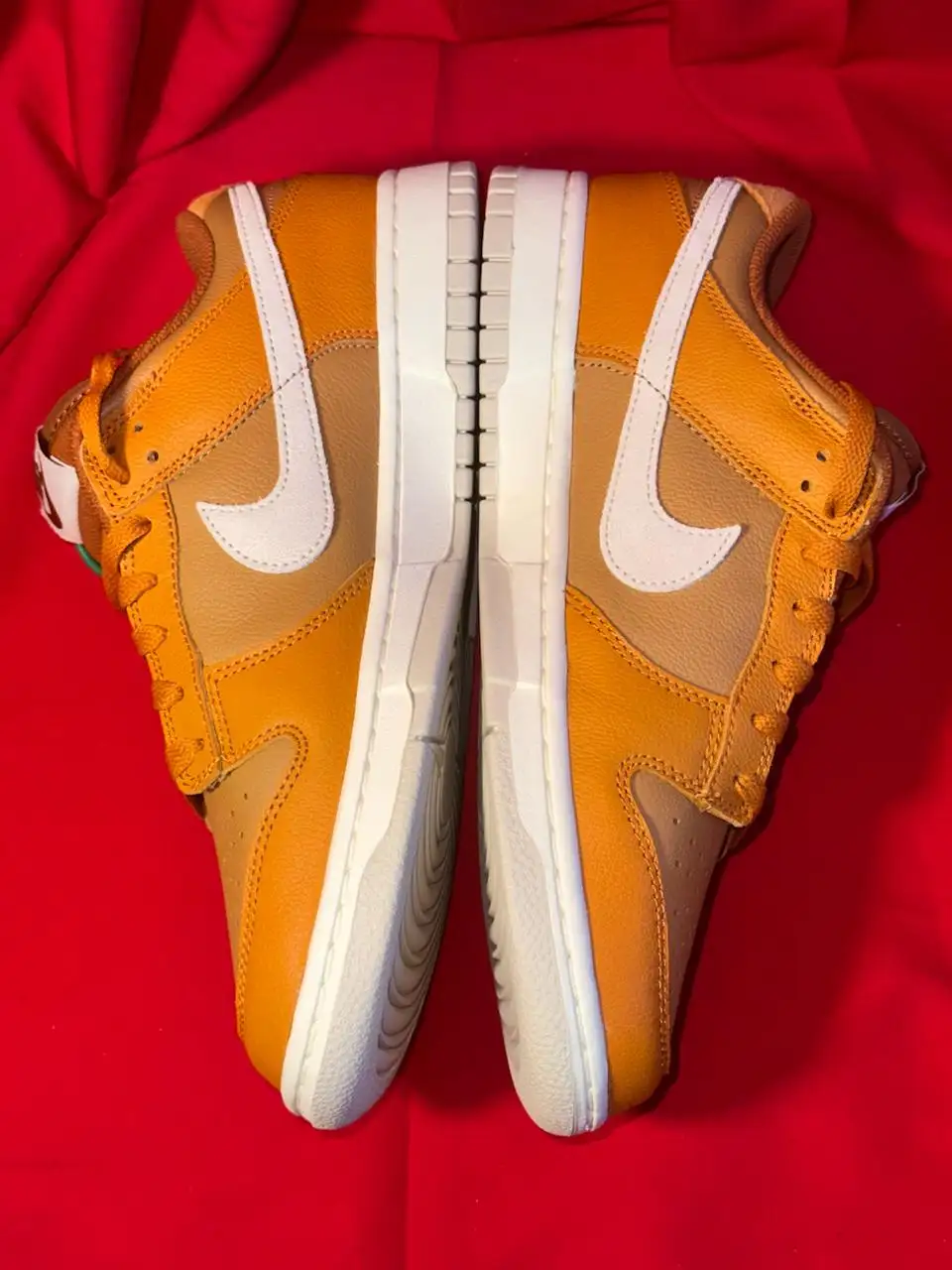 Кроссовки Nike Dunk Low Retro Se Monarch - Обувь (Одежда) в Астрахань