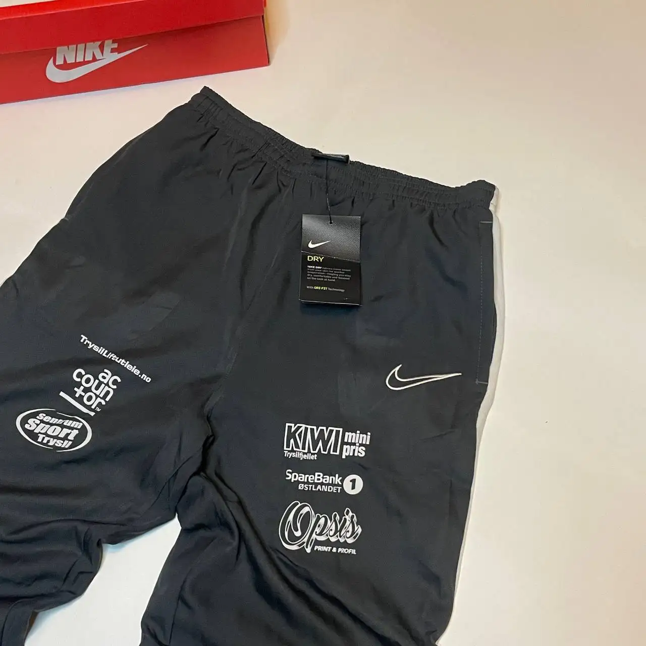 Продажа штанов Nike и Puma - Штаны (Одежда) в Астрахань