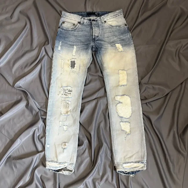 Джинсы Just Cavalli distressed slim fit - частное объявление в Астрахань