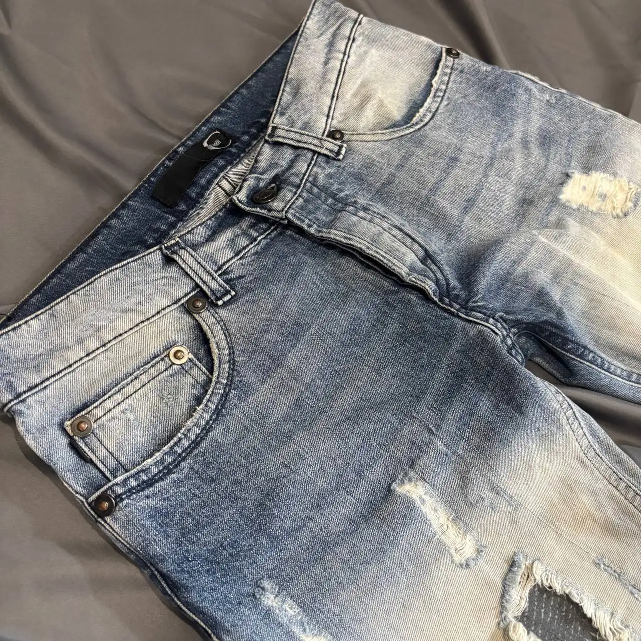 Джинсы Just Cavalli distressed slim fit - Джинсы (Одежда) в Астрахань