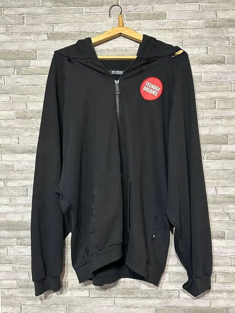 Продажа брендовой одежды (Carhartt, Nike, Stussy и др.) - Верхняя одежда (Одежда) в Астрахань
