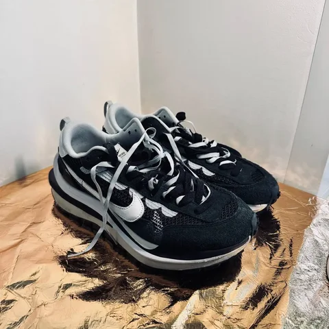 Nike Sacai - частное объявление в Астрахань