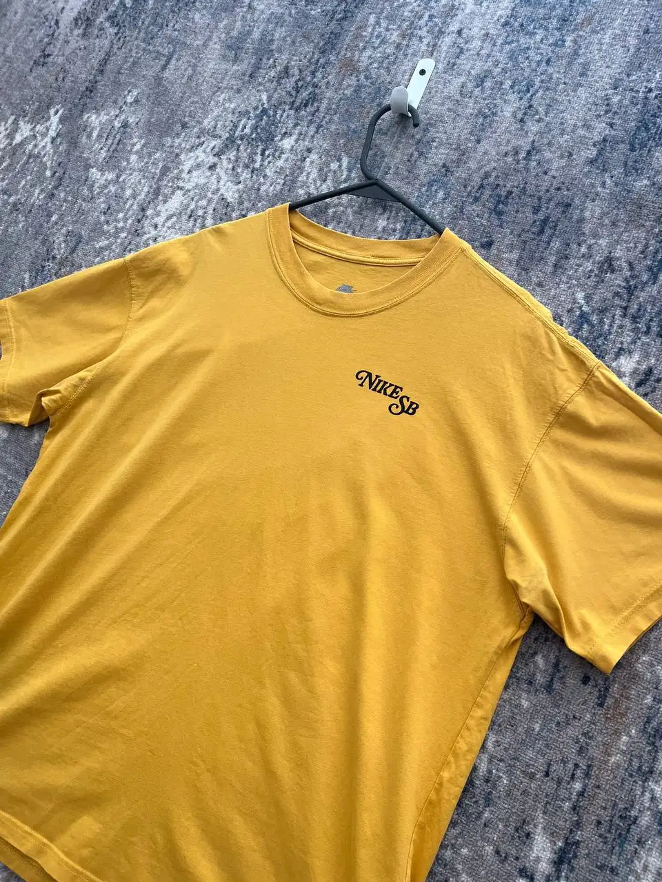 Nike SB T-Shirt в отличном состоянии - Футболки (Одежда) в Астрахань