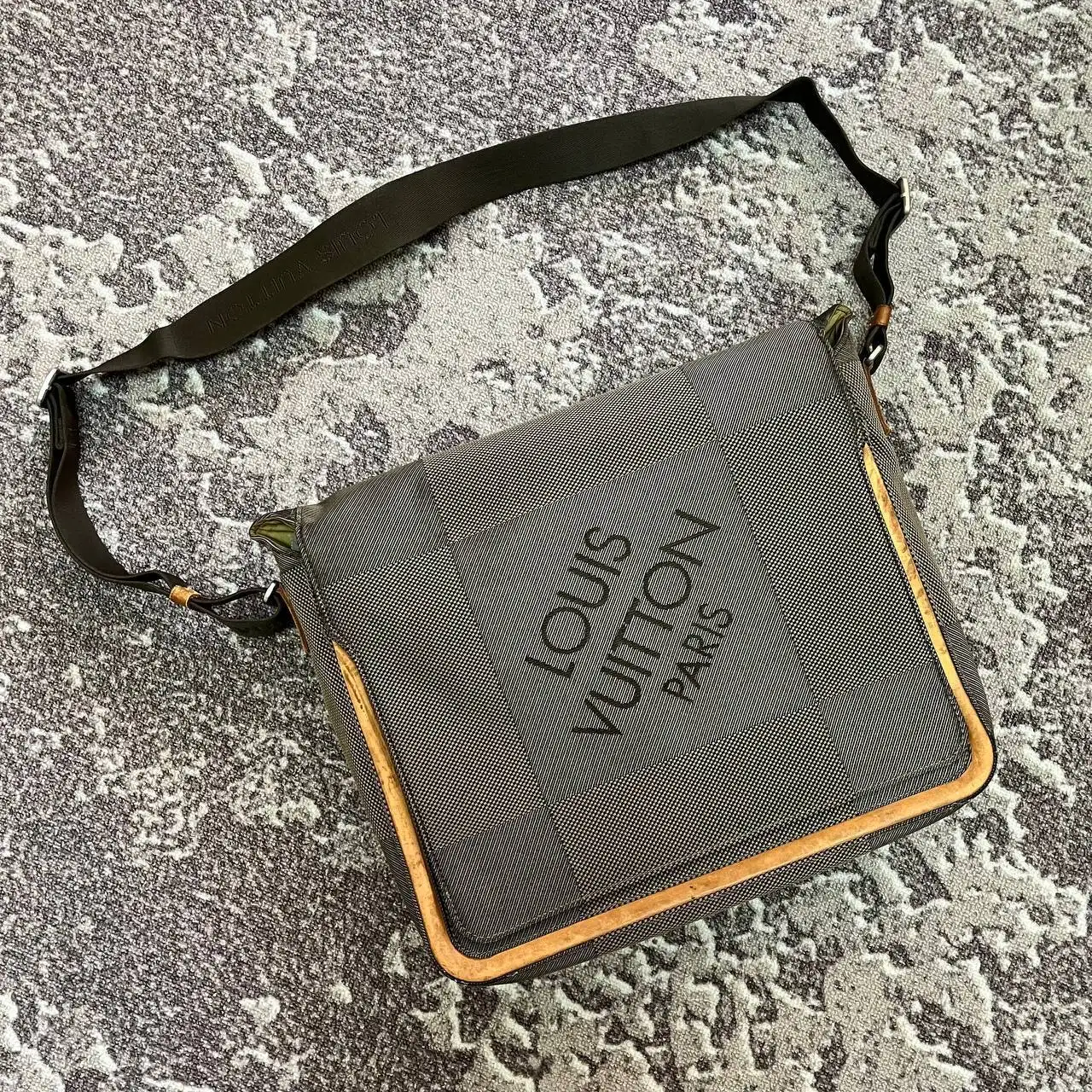 Брендовые вещи - Stone Island, Gucci, LV и др. - Брендовая одежда (Одежда) в Астрахань