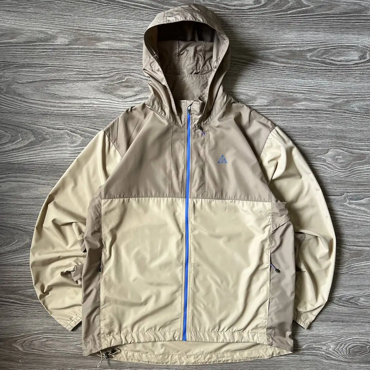 Ветровка Nike ACG - null (Одежда) в Астрахань
