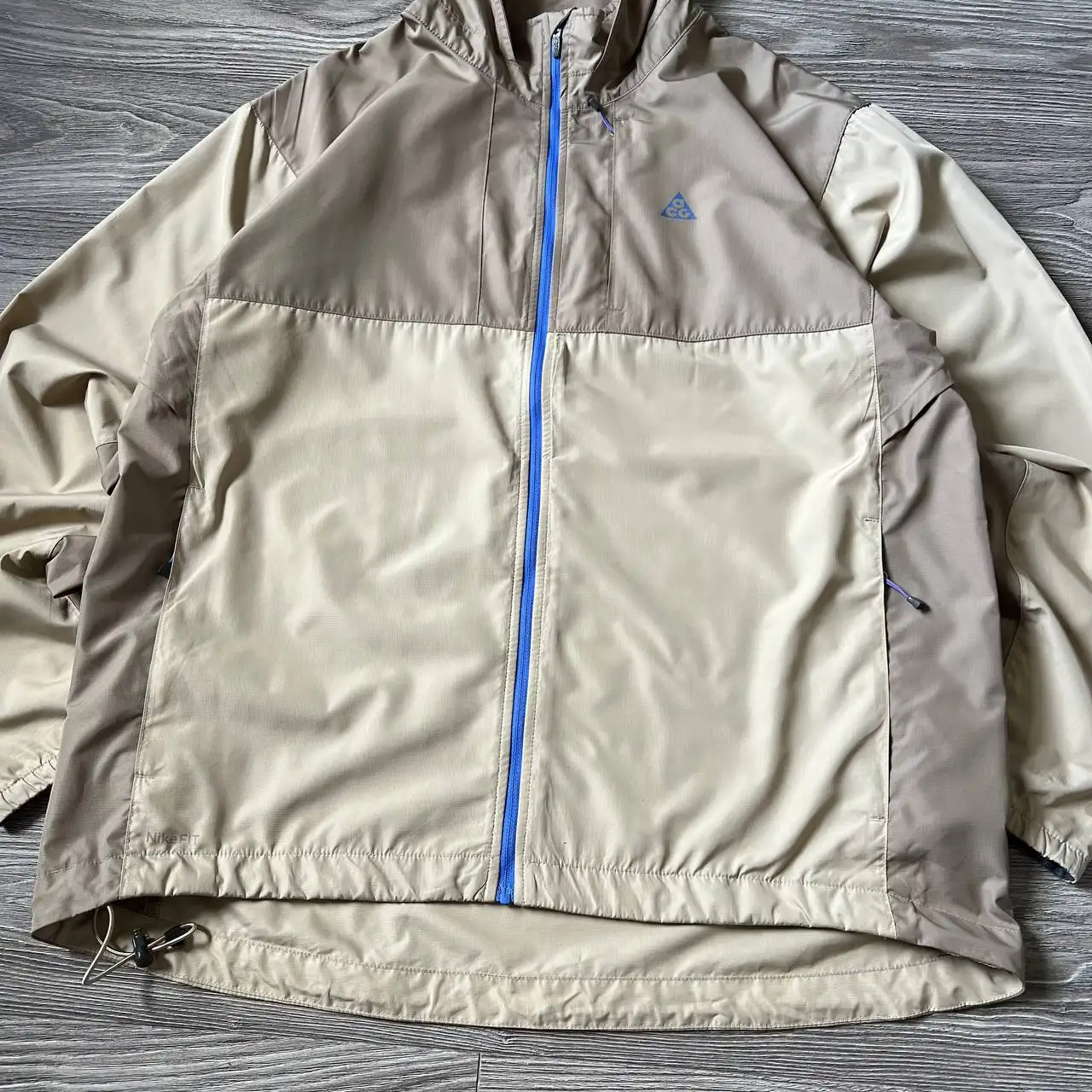 Ветровка Nike ACG - null (Одежда) в Астрахань