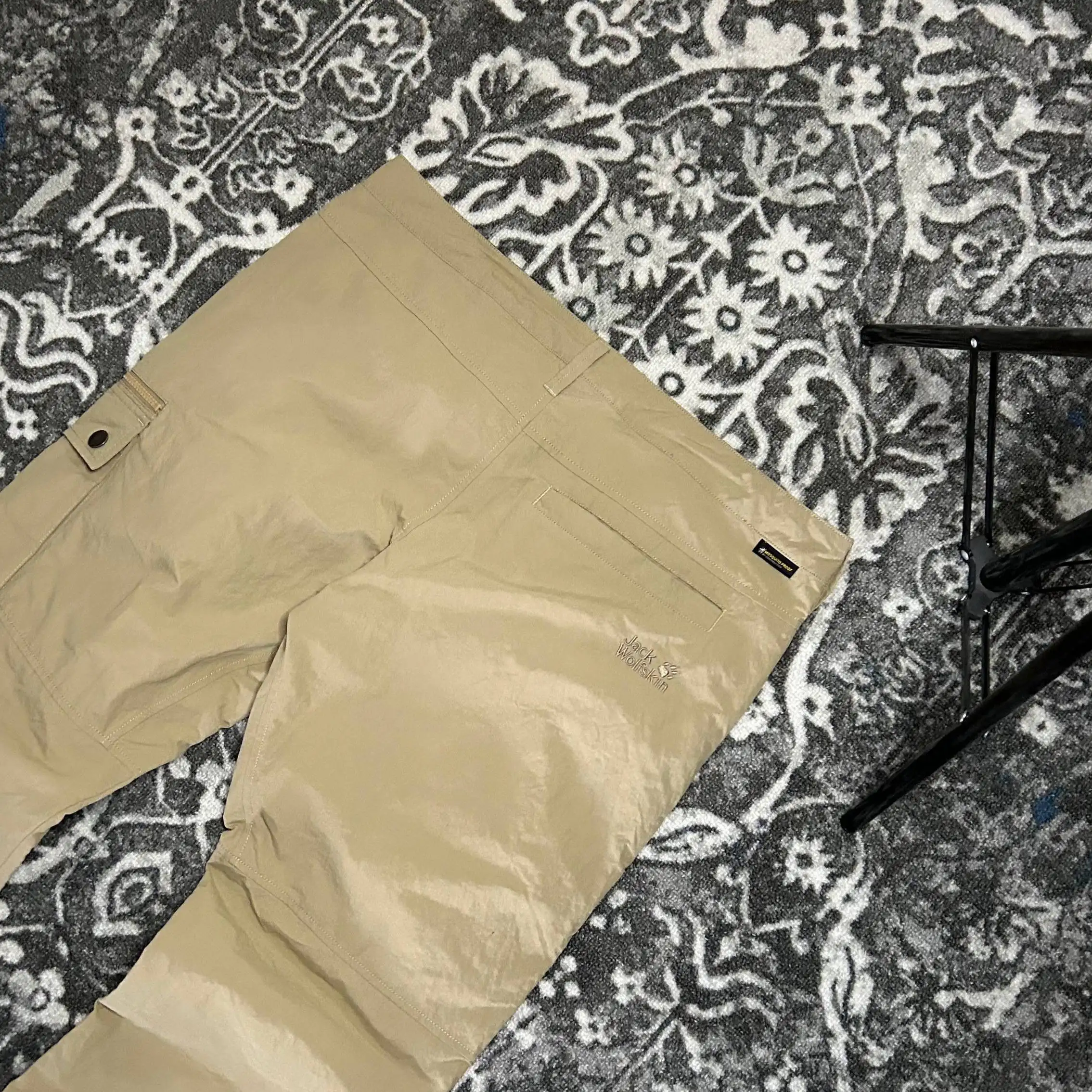 Штаны трекинговые Jack Wolfskin Mosquito Proof UVShield XL - Штаны (Одежда) в Астрахань