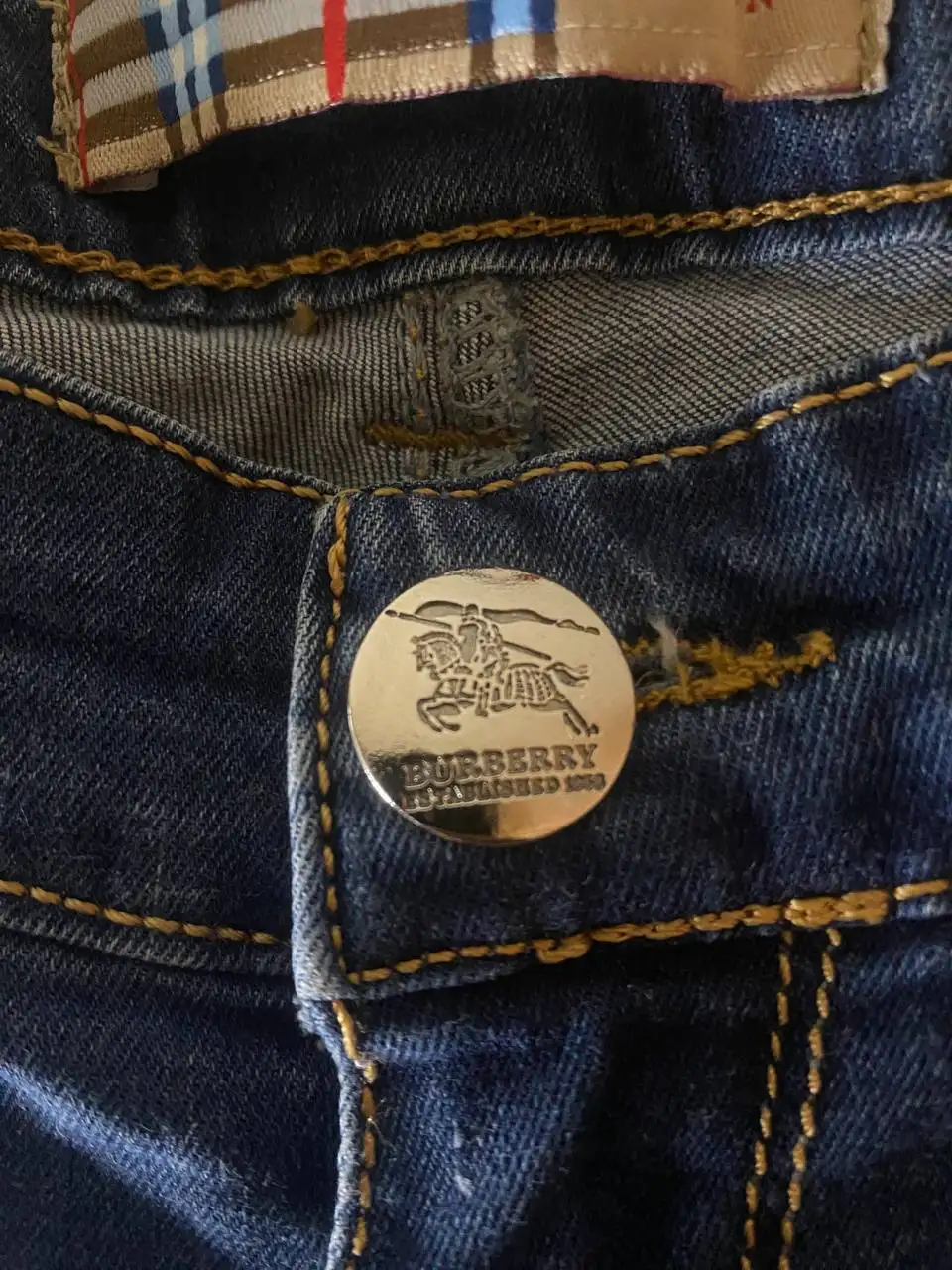 Burberry shorts - Шорты (Одежда) в Астрахань