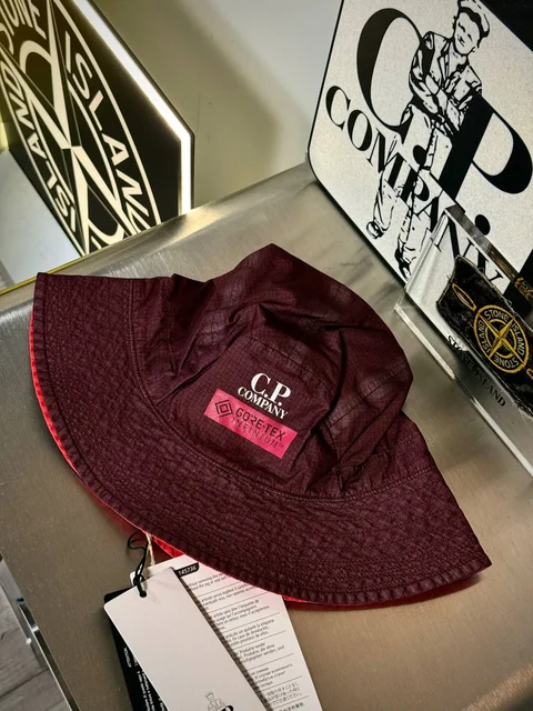 C.P. Company Gore-Tex Bucket Hat - Шорты в Санкт-Петербург